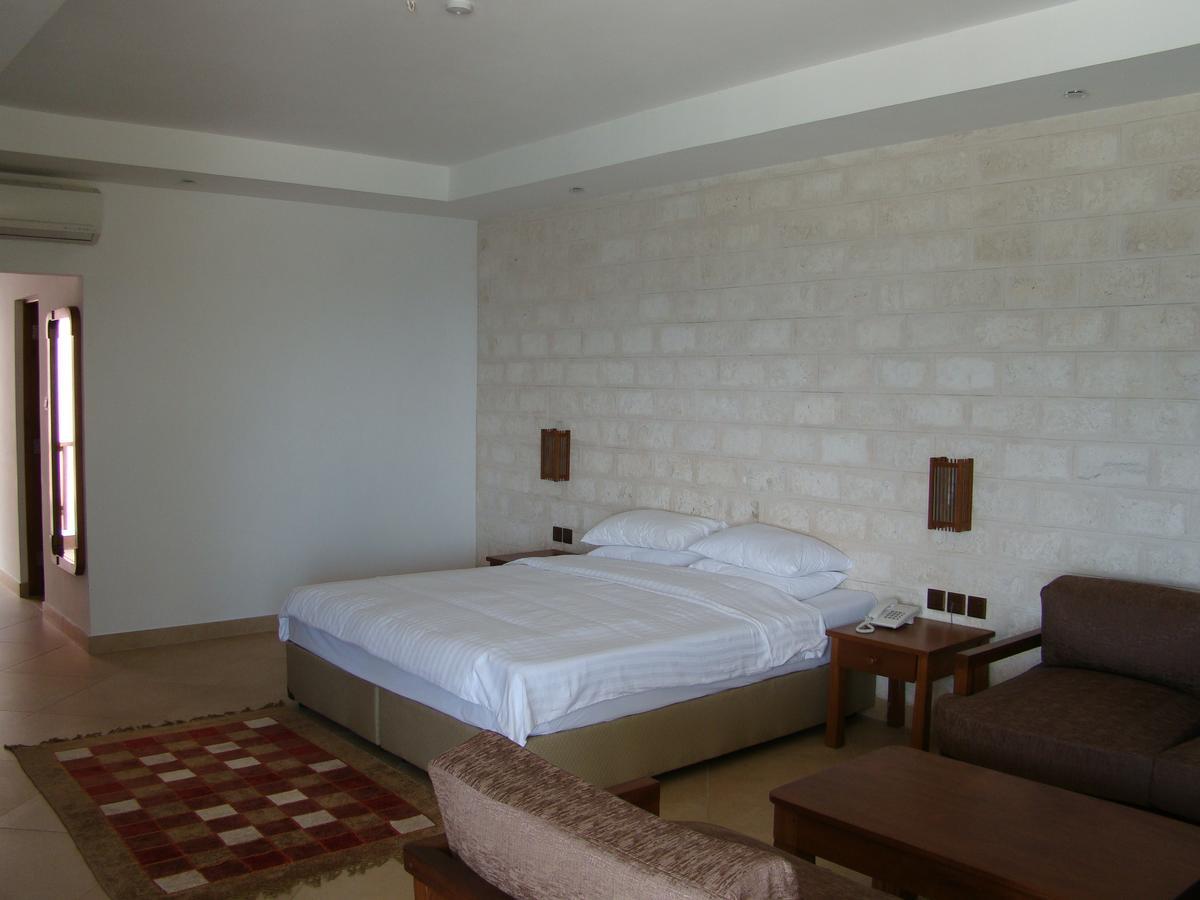 Nyali Beach Holiday Resort Buitenkant foto