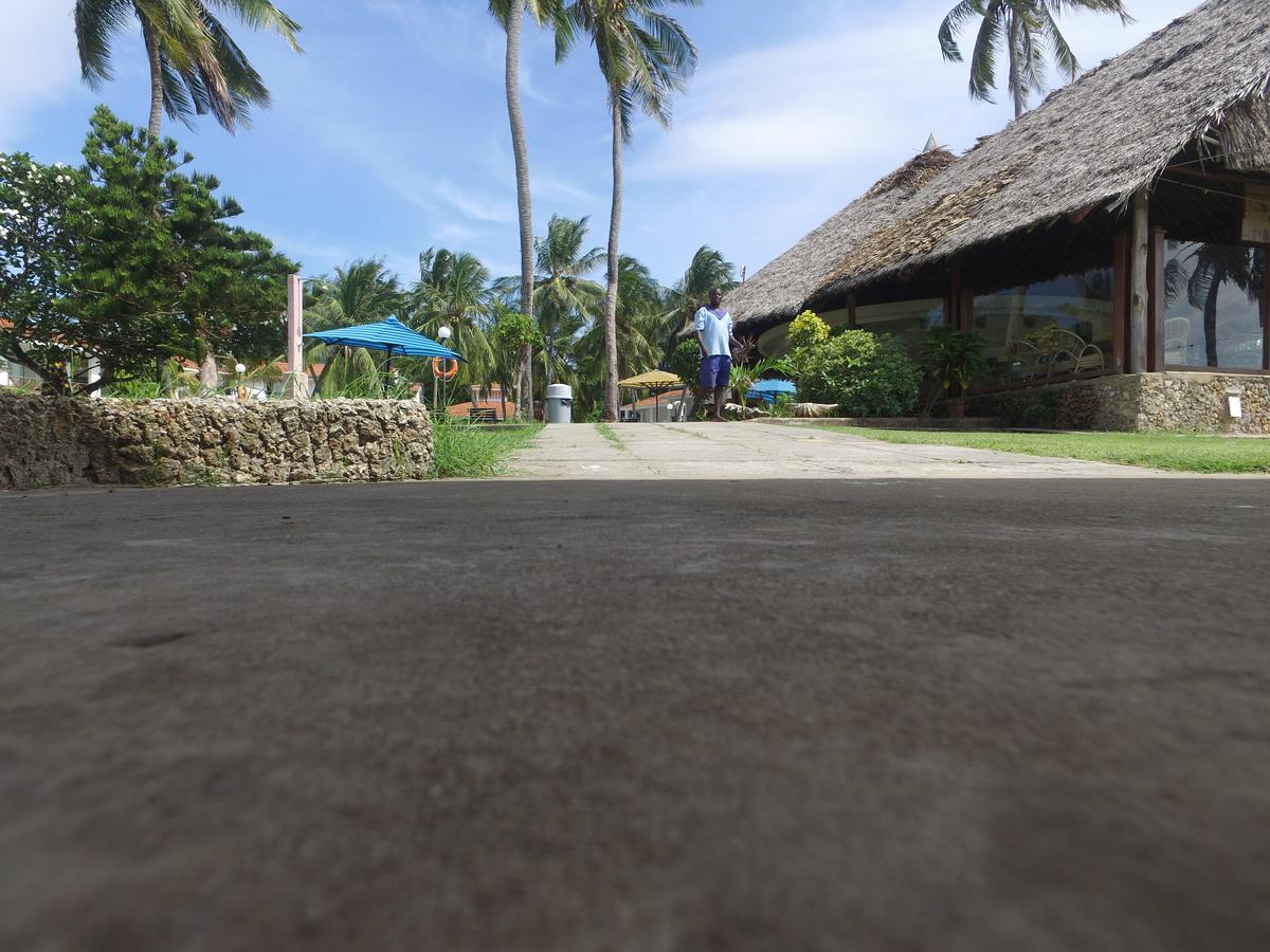 Nyali Beach Holiday Resort Buitenkant foto